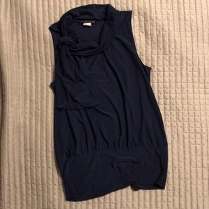 Sleeveless tie neck blouse